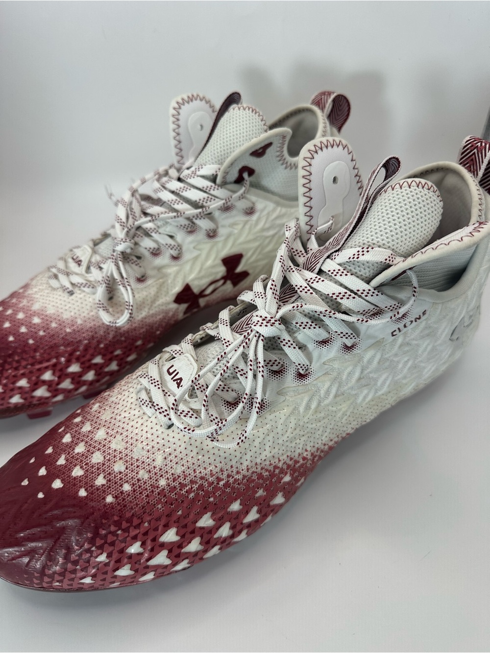 Under Armour Men's 14 Spotlight Clone 3.0 Football Cleats 3026334-107 WHT/RED